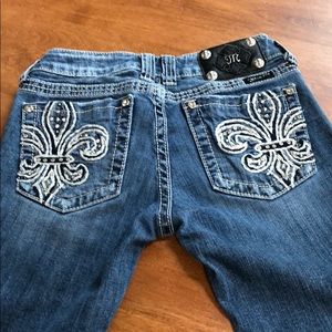 Miss Me Capri Jeans
